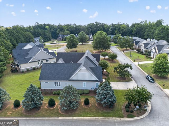 402 Leamington Lane, Macon, GA 31220