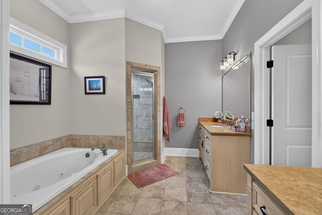 402 Leamington Lane, Macon, GA 31220