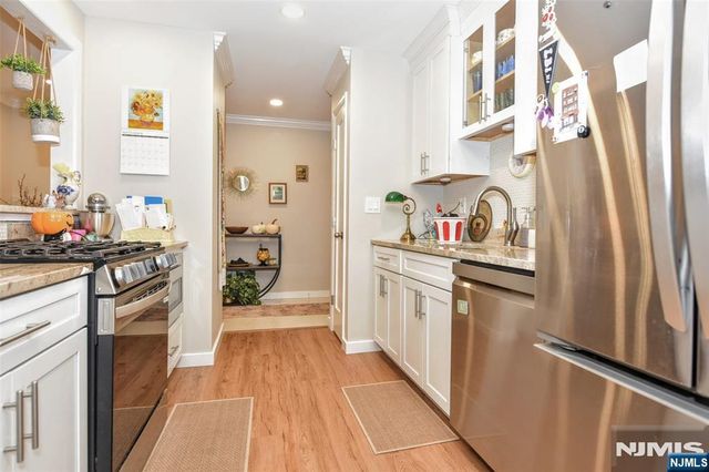 3221 Hilltop Road, Mahwah, NJ 07430