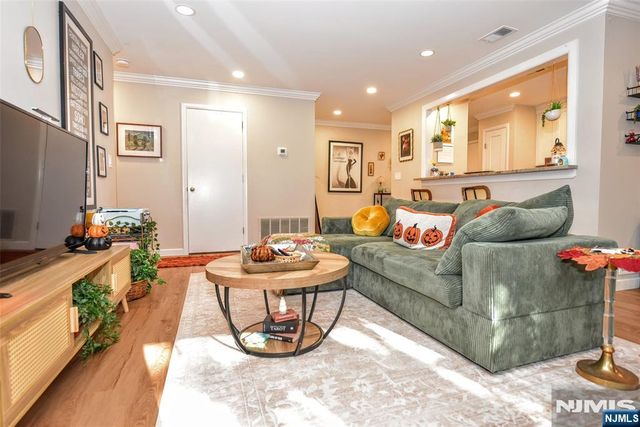 3221 Hilltop Road, Mahwah, NJ 07430