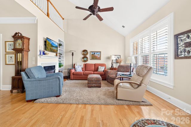 121 Mcleod Avenue, Belmont, NC 28012
