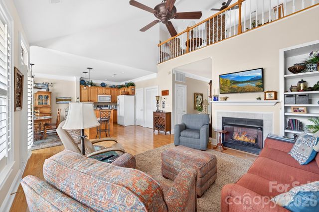 121 Mcleod Avenue, Belmont, NC 28012