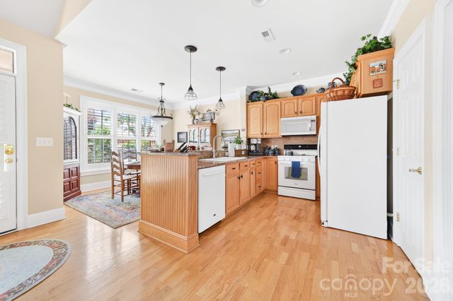 121 Mcleod Avenue, Belmont, NC 28012