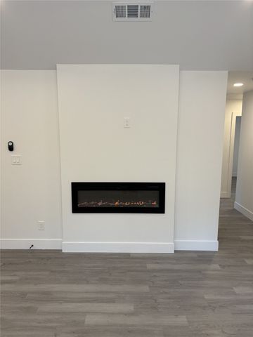 719 E Commerce Avenue, Cooper, TX 75432