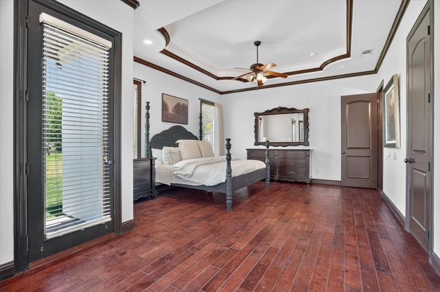 1717 Taylor Bridge Court, Burleson, TX 76028
