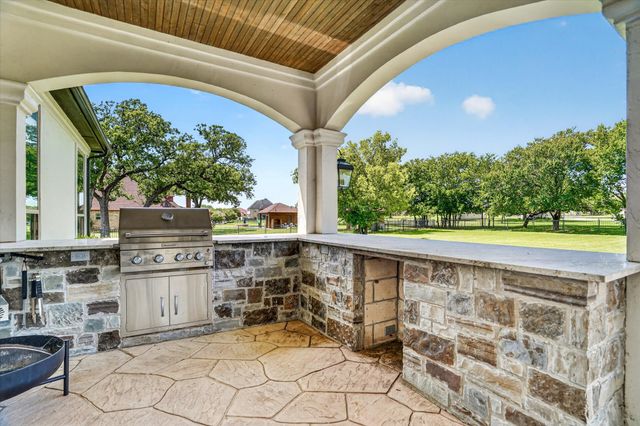 1717 Taylor Bridge Court, Burleson, TX 76028