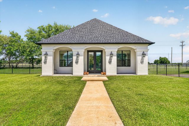 1717 Taylor Bridge Court, Burleson, TX 76028