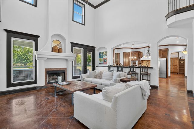 1717 Taylor Bridge Court, Burleson, TX 76028