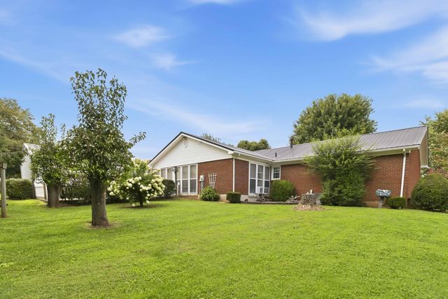 307 Dogwood Drive, Stanford, KY 40484