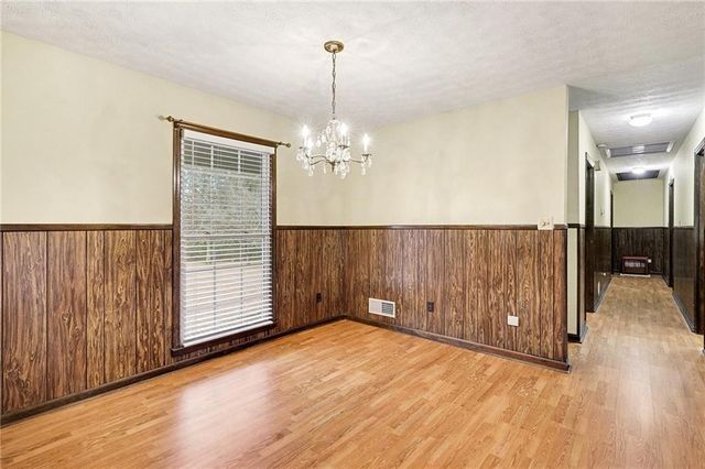 61 Bartlett Drive, Griffin, GA 30224