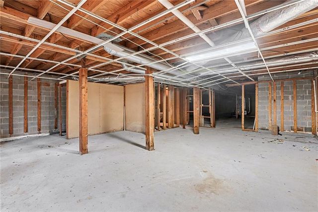 61 Bartlett Drive, Griffin, GA 30224