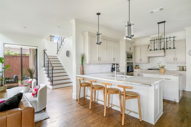 6226 Malcolm Drive, Dallas, TX 75214