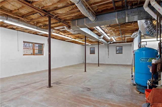 1430 Messick Oaks Trail, Lewisville, NC 27023