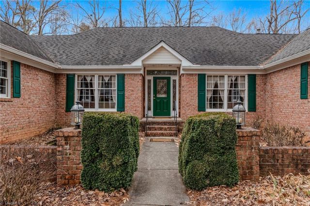 1430 Messick Oaks Trail, Lewisville, NC 27023