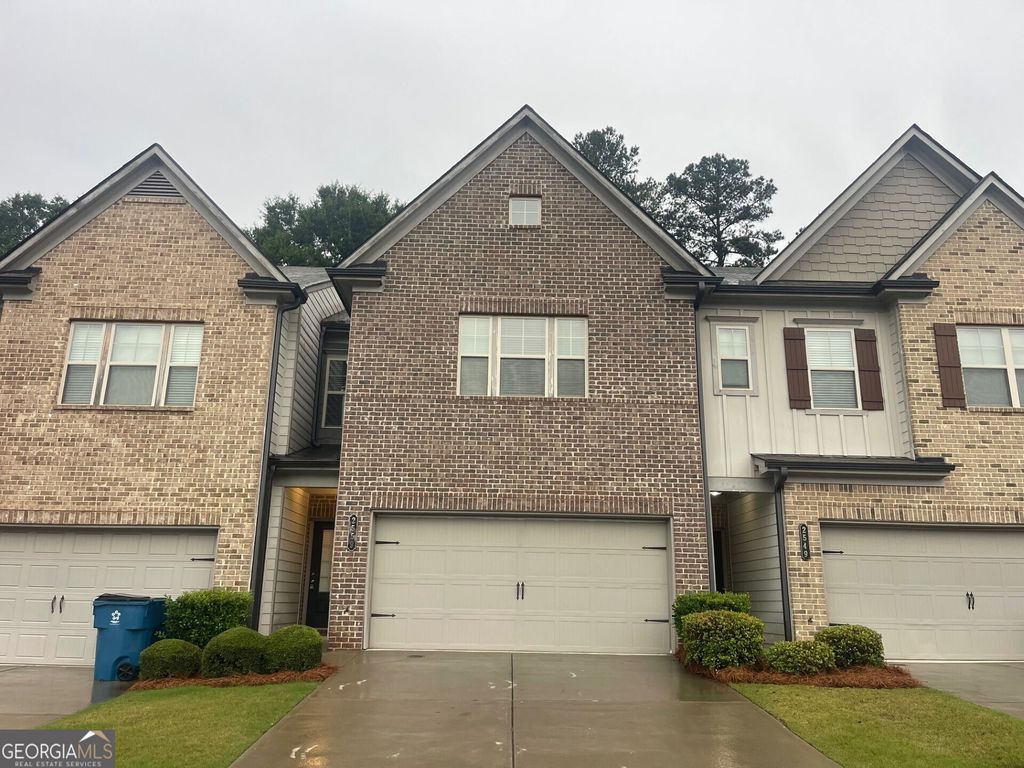 2559 Irwell Way, Lawrenceville, GA 30044