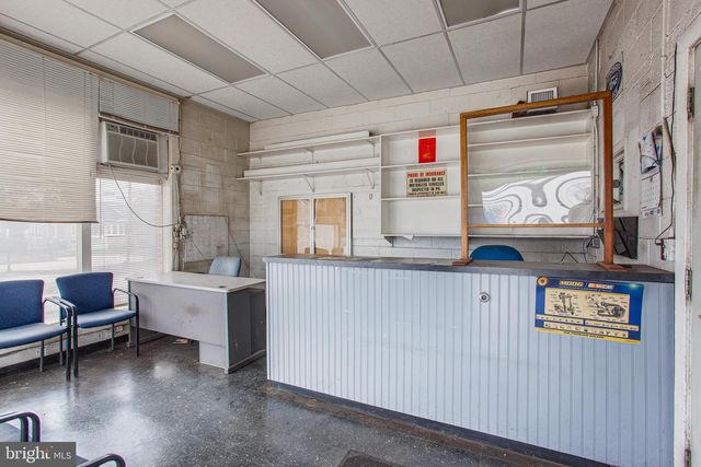 50 S MACDADE BLVD, Glenolden, PA 19036