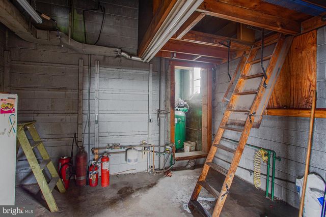 50 S MACDADE BLVD, Glenolden, PA 19036