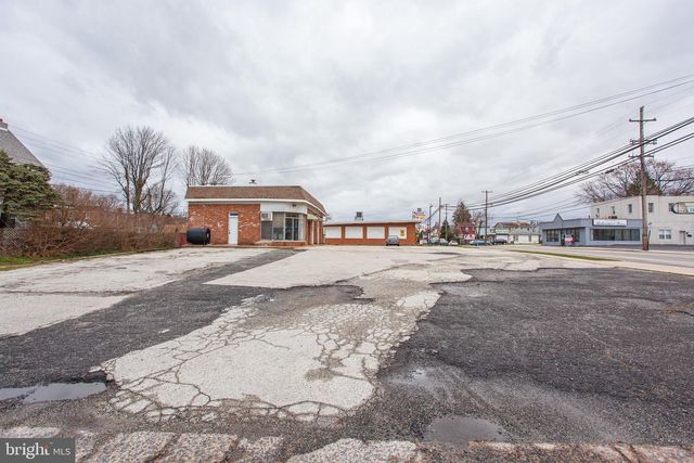 50 S MACDADE BLVD, Glenolden, PA 19036