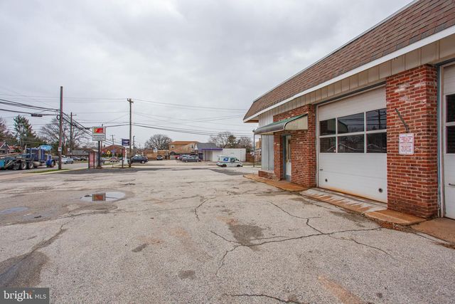 50 S MACDADE BLVD, Glenolden, PA 19036