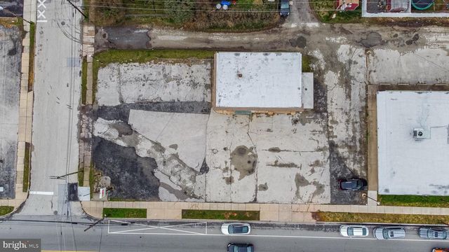 50 S MACDADE BLVD, Glenolden, PA 19036