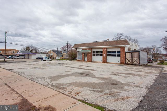 50 S MACDADE BLVD, Glenolden, PA 19036