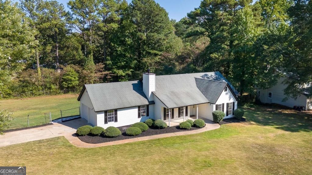 216 Fairview Point, Ellenwood, GA 30294 — photo 2