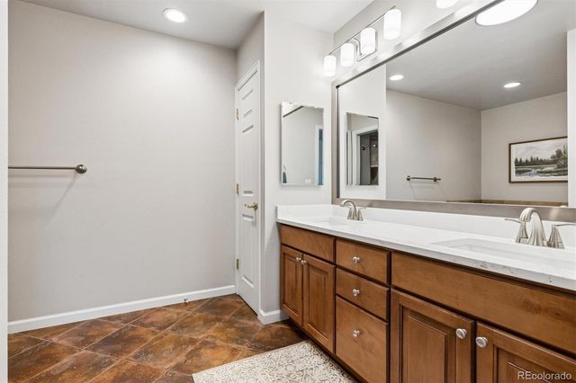 2609 S Quebec Street 9, Denver, CO 80231