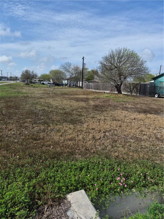 000 Ave I, Ingleside, TX 78362 — photo 5