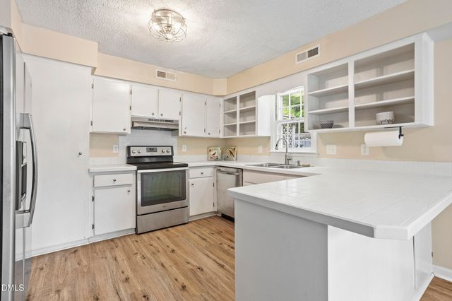 1801 Quail Ridge Road, Raleigh, NC 27609