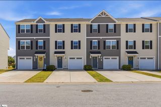8 Bearmont Trail, Greenville, SC 29617