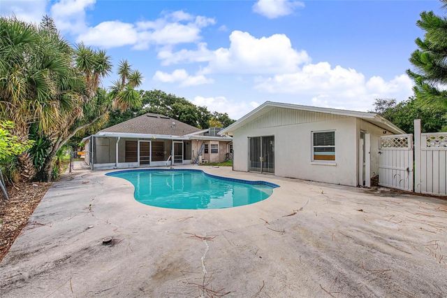 1647 SUMMERDALE DRIVE S, Clearwater, FL 33764