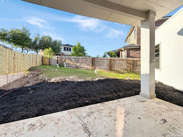 24318 Canyon Row, San Antonio, TX 78260