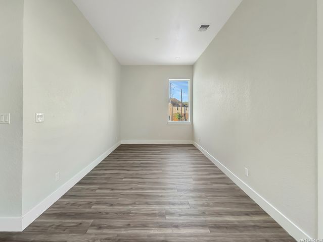 24318 Canyon Row, San Antonio, TX 78260