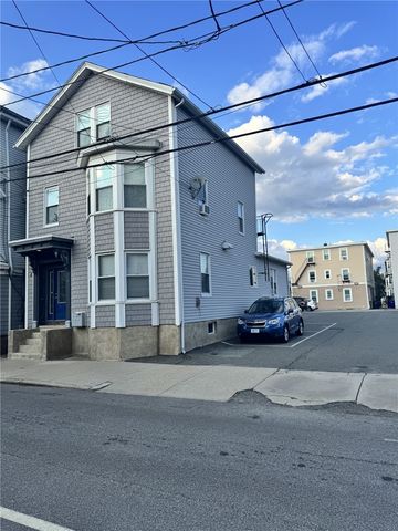 90 Sutton Street, Providence, RI 02903
