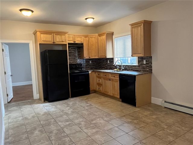 90 Sutton Street, Providence, RI 02903