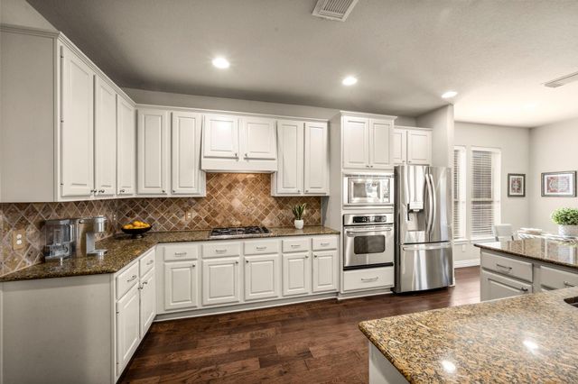 9410 Cheslyn Court, Tomball, TX 77375