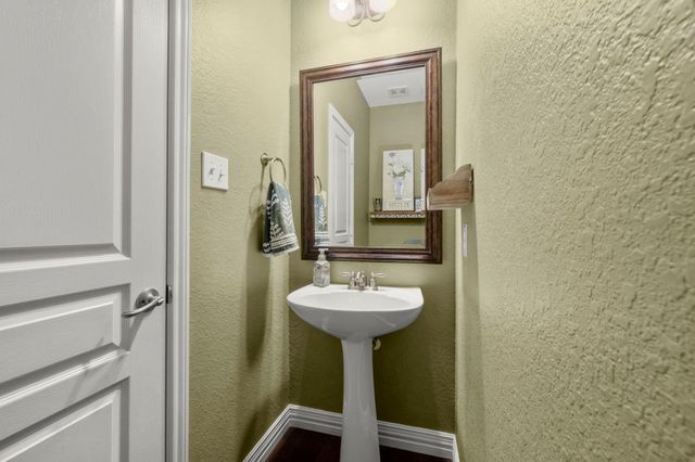 9410 Cheslyn Court, Tomball, TX 77375