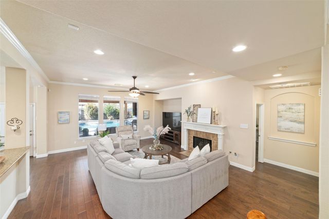 9410 Cheslyn Court, Tomball, TX 77375