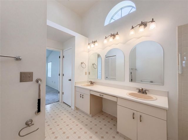 712 45TH STREET E, Bradenton, FL 34208