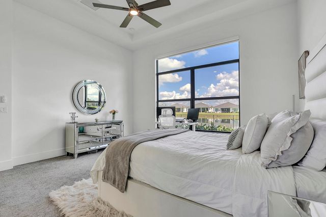 5320 Saint Armands Way, Westlake, FL 33470