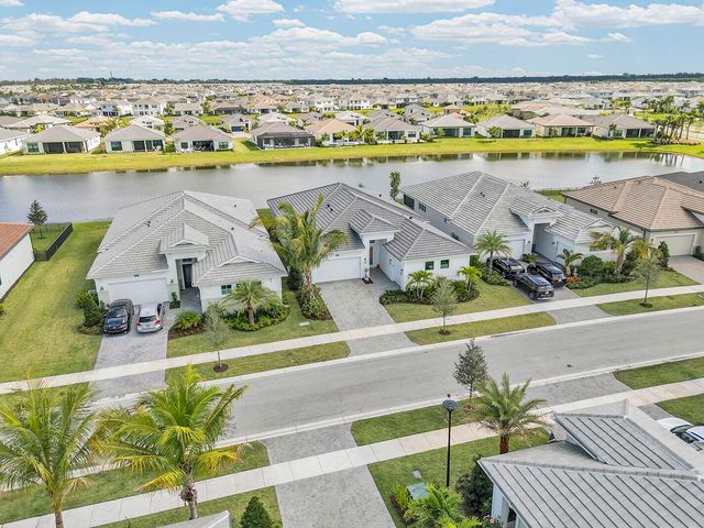 5320 Saint Armands Way, Westlake, FL 33470