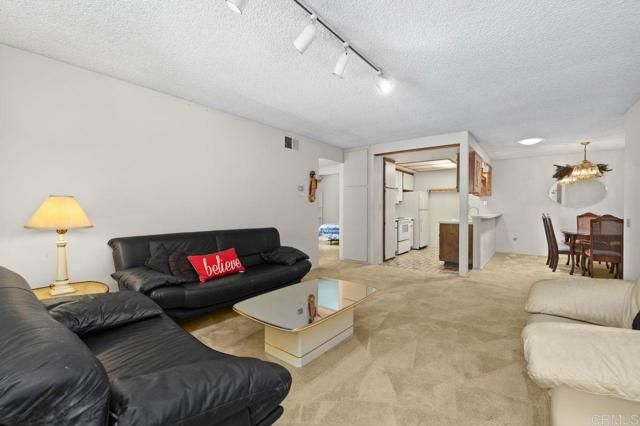 6039 Rancho Mission Rd 204, San Diego, CA 92108