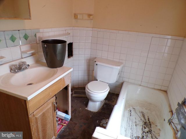 5662 HEISKELL ST, Philadelphia, PA 19144