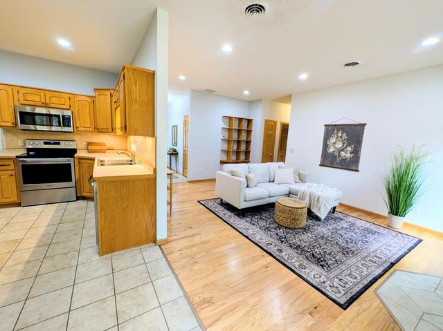 3999 Graycalm Court SE, Bemidji, MN 56601