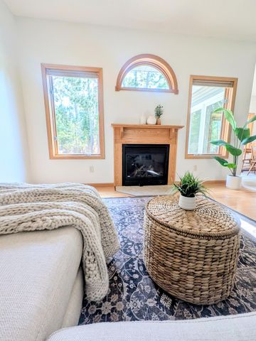 3999 Graycalm Court SE, Bemidji, MN 56601