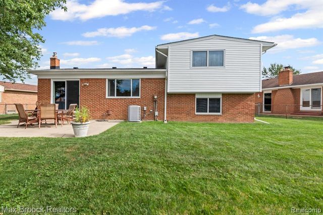 44018 Bannockburn Drive, Canton, MI 48187