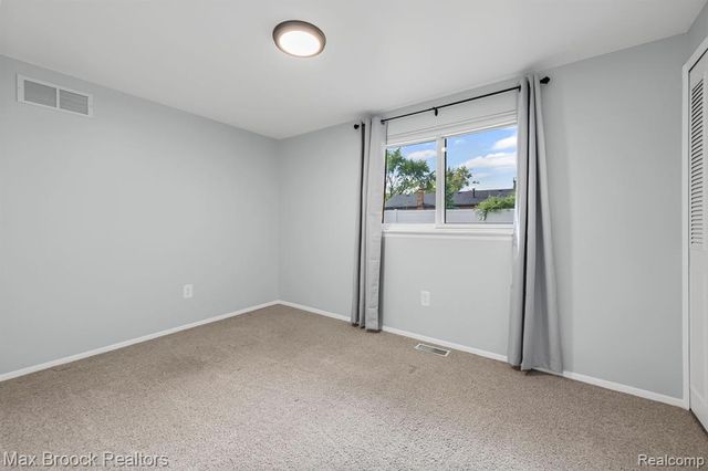 44018 Bannockburn Drive, Canton, MI 48187