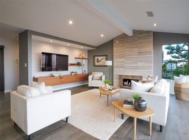 29722 Grandpoint Lane, Rancho Palos Verdes, CA 90275