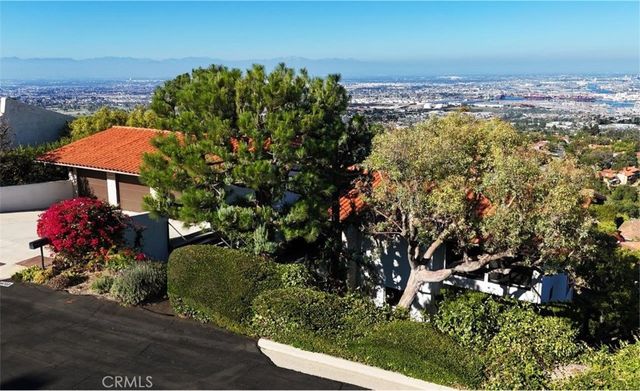 29722 Grandpoint Lane, Rancho Palos Verdes, CA 90275