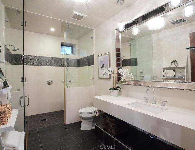29722 Grandpoint Lane, Rancho Palos Verdes, CA 90275